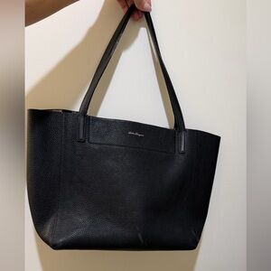 SALVATORE FERRAGAMO BLACK MIMI TOTE